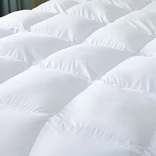 Luxurious White Solid Heavy Weight  Goose Feathers Down Comforter The Luxe Loft