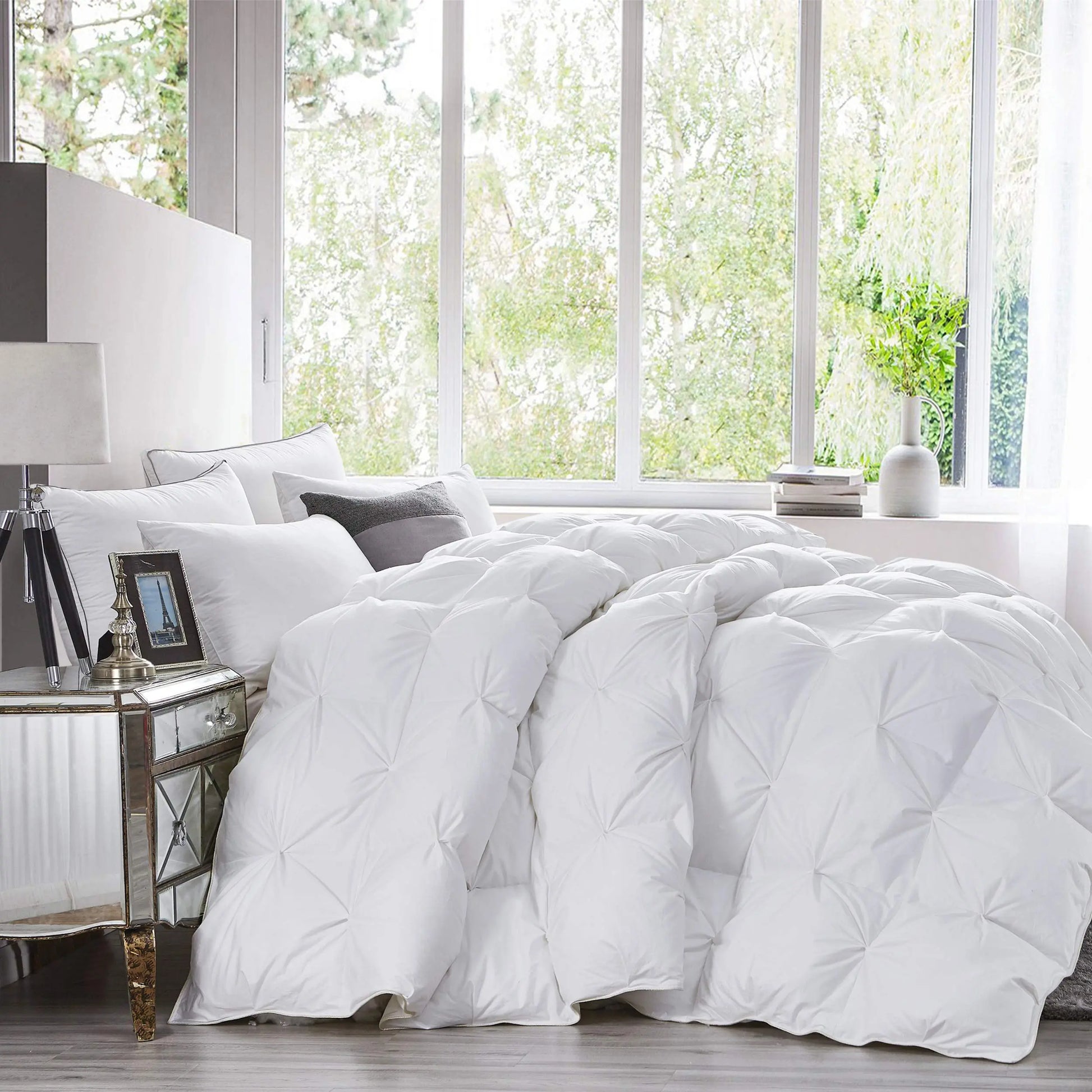 Luxurious White Solid Heavy Weight  Goose Feathers Down Comforter The Luxe Loft