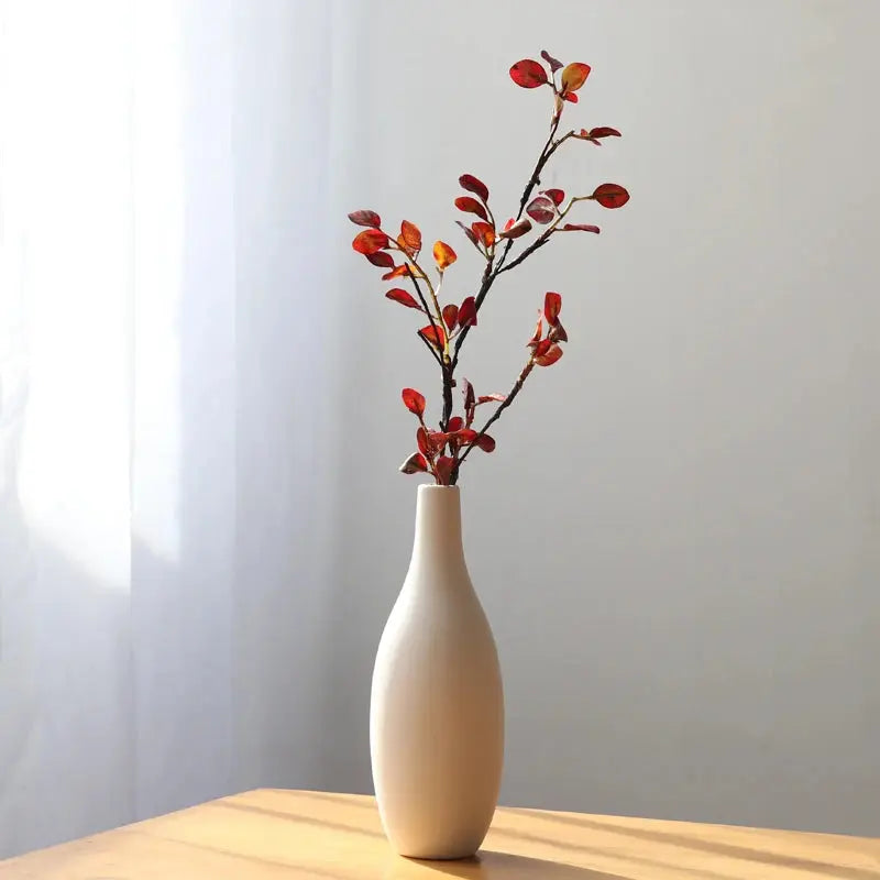 White Ceramic Vase theluxeloft