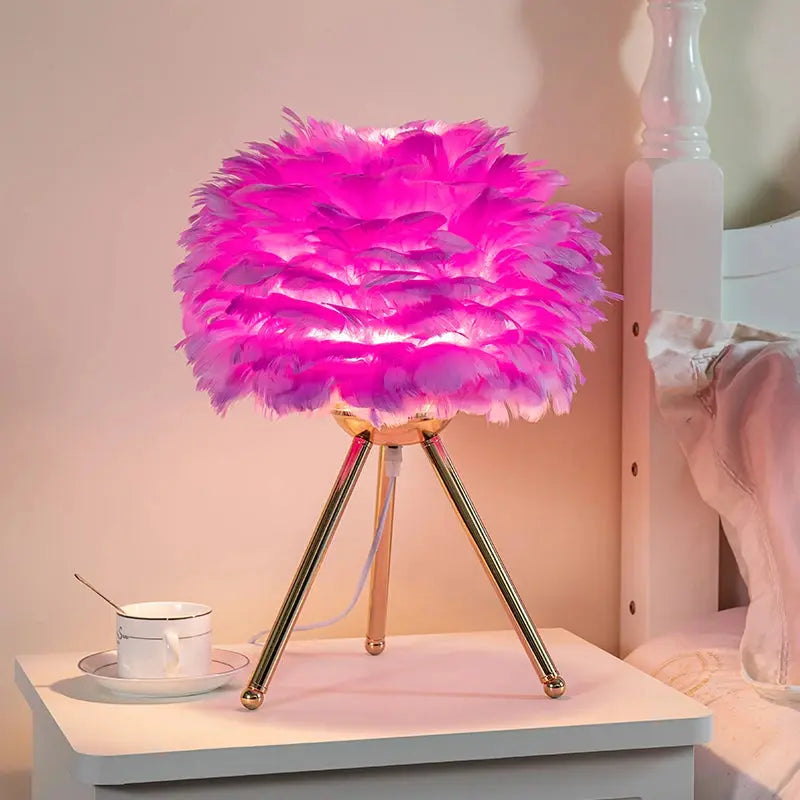 Feather Bedroom Table Lamp theluxeloft